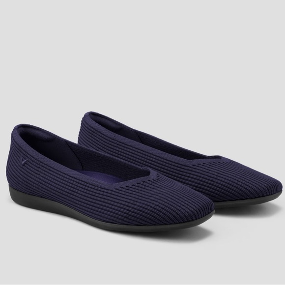 Shoes - Vivaia Lightweight Square-Toe Navy Knit Slip-On Shoes